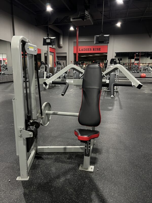 Cybex Shoulder Press - Image 3