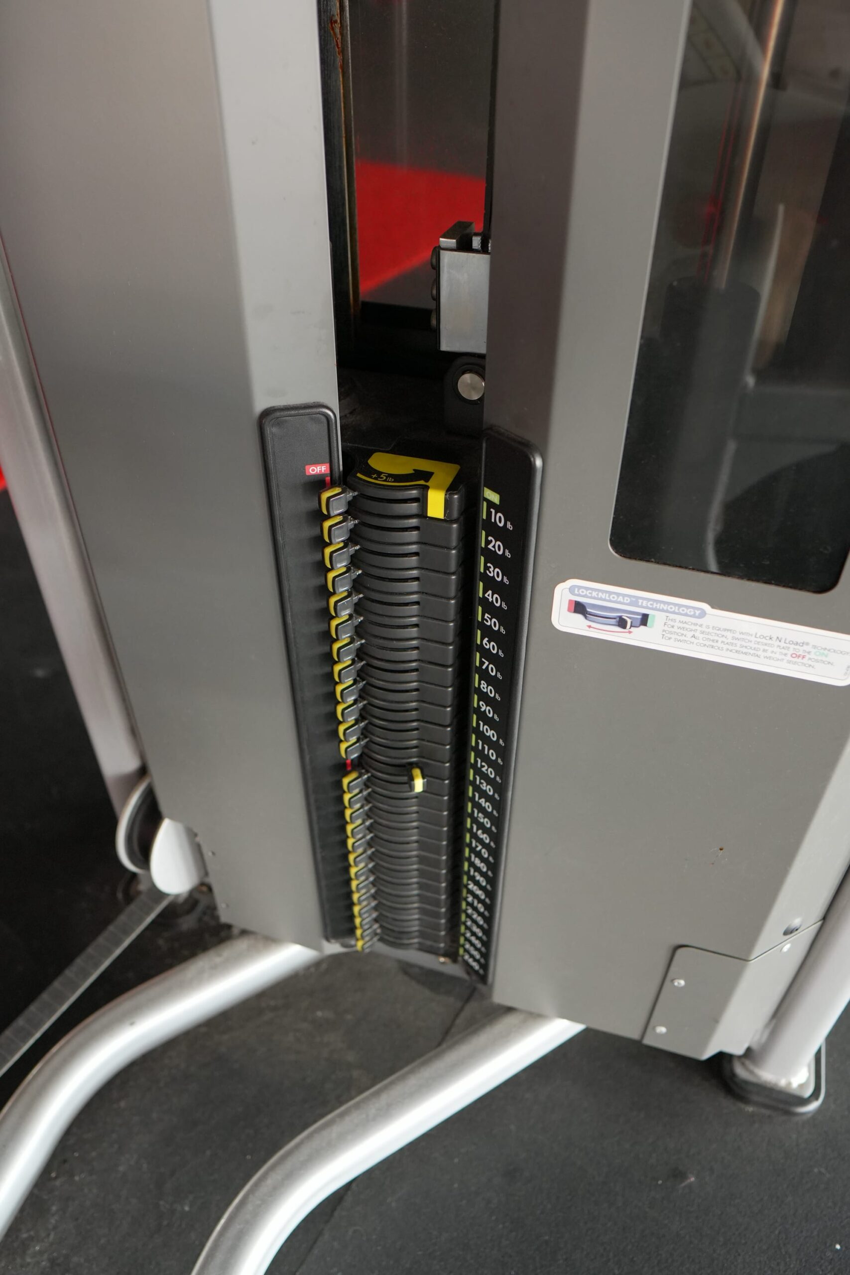 Star Trac Lat Pulldown