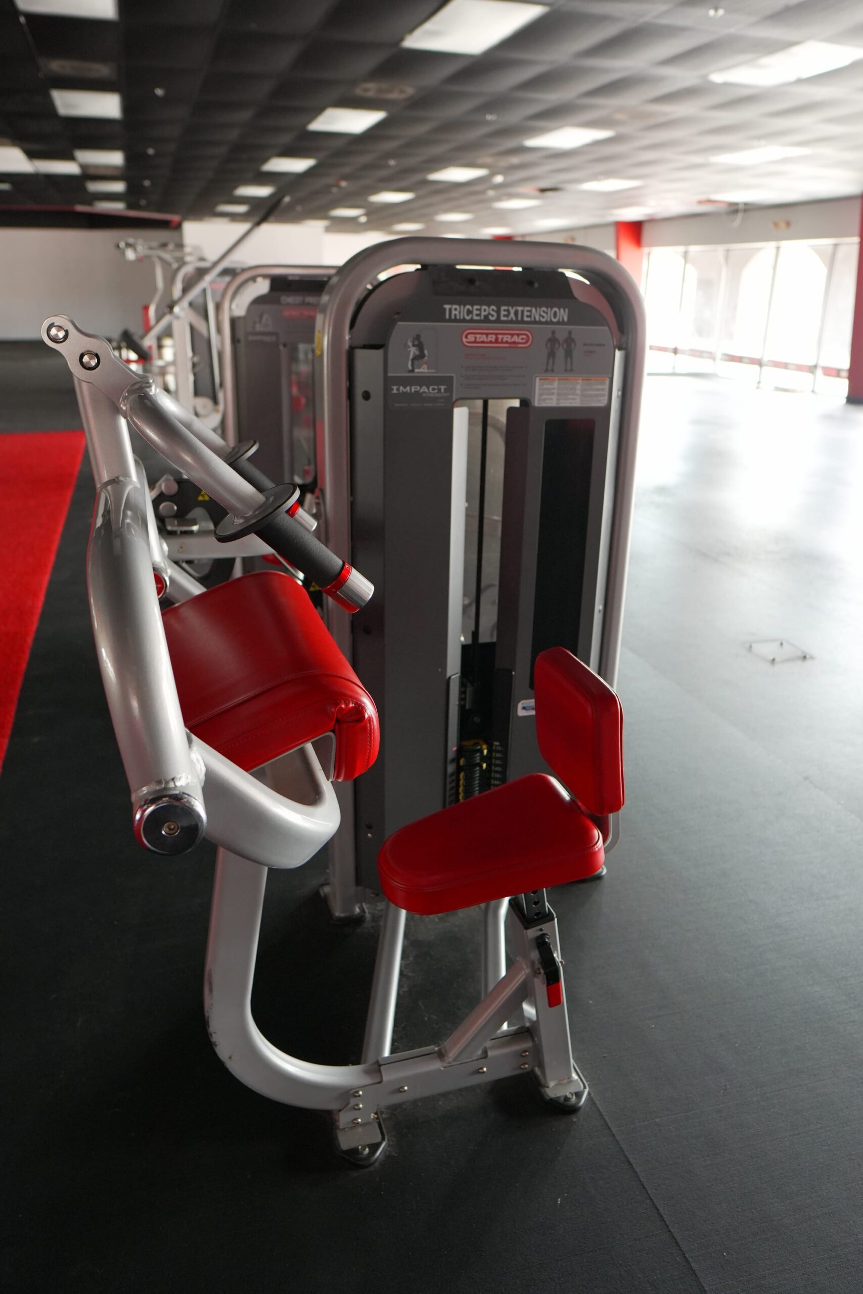 Star Trac Triceps Extension