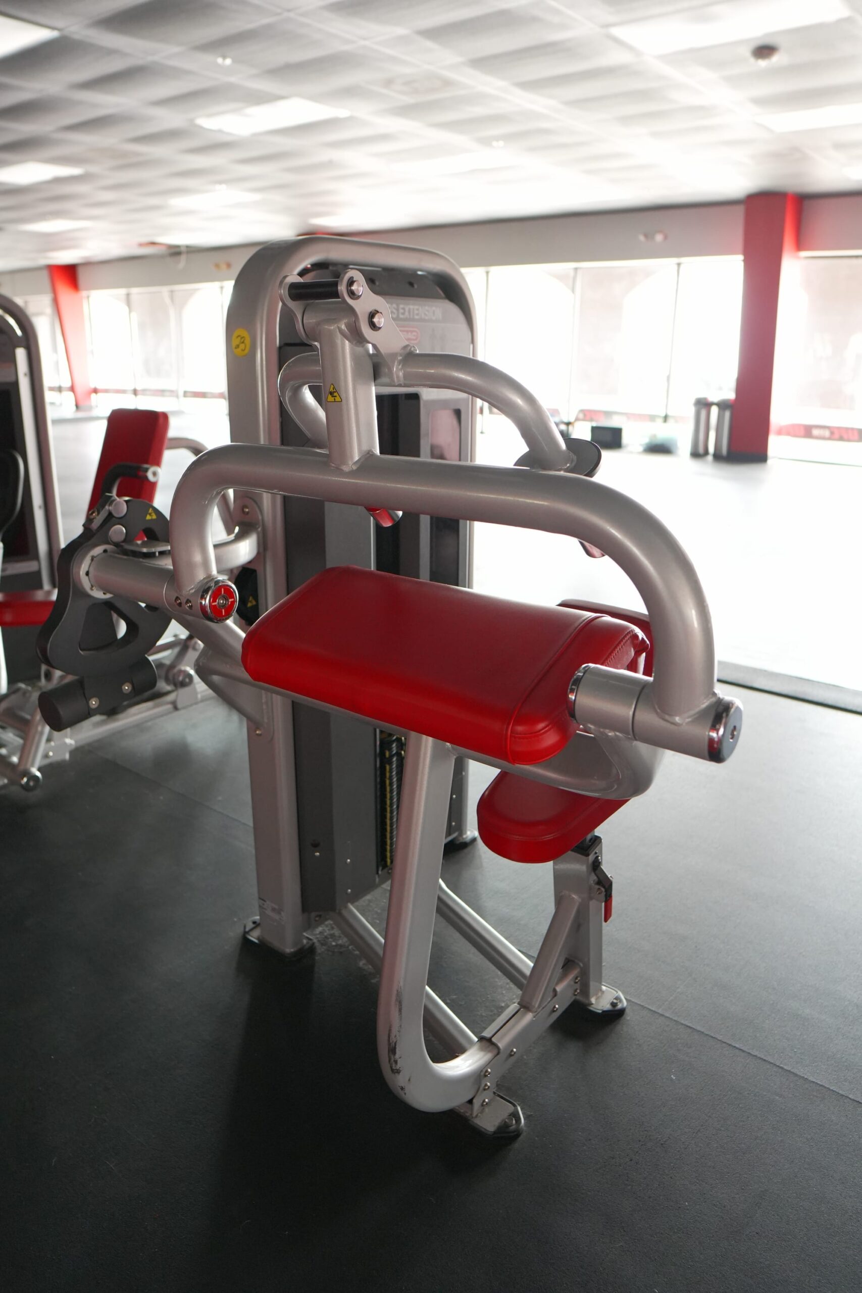Star Trac Triceps Extension
