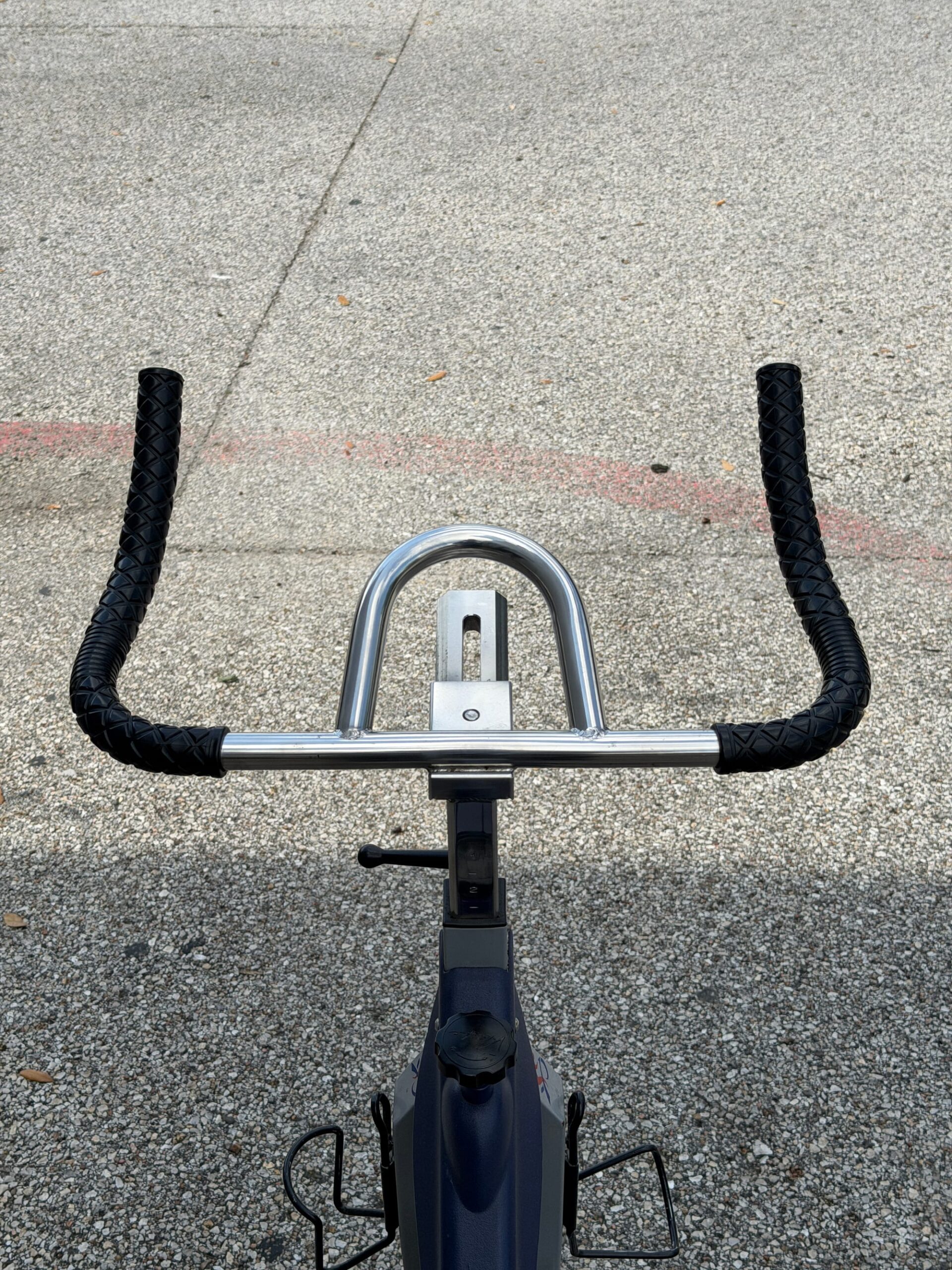 Star Trac V-Bike Commercial Spin Bike — Rides Fine, Seat Adjust Handles Missing